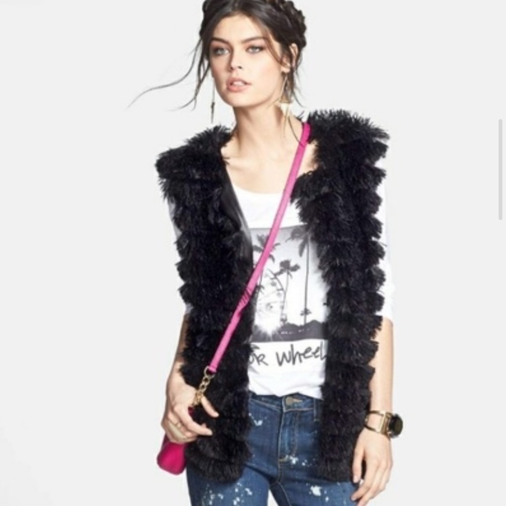 Faux fur vest
